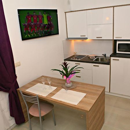 Apartments Sanja Трогир Экстерьер фото